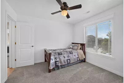 3817 E Pinehurst Dr, Eagle Mountain, UT 84005 - Photo 29