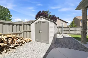 3817 E Pinehurst Dr, Eagle Mountain, UT 84005 - Photo 39