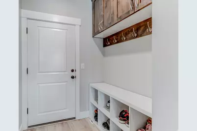 1274 W Hendrix St, Riverton, UT 84065 - Photo 13