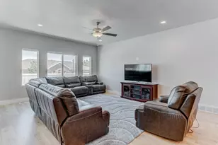 1274 W Hendrix St, Riverton, UT 84065 - Photo 7