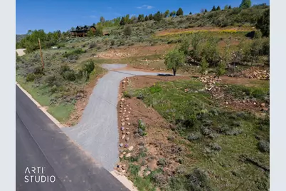13346 Evergreen Park Dr #328, Huntsville, UT 84317 - Photo 3
