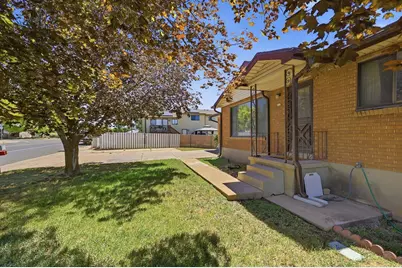 555 W 300 N, Clearfield, UT 84015 - Photo 37