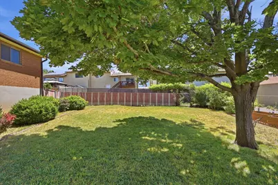 555 W 300 N, Clearfield, UT 84015 - Photo 25