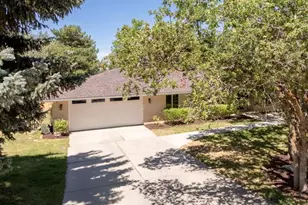 9676 Mount Jordan Rd S, Sandy, UT 84092 - Photo 5