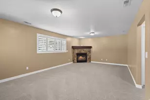 610 E 2300 N, North Ogden, UT 84414 - Photo 21