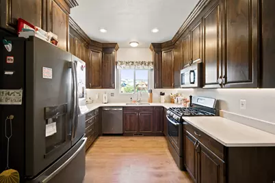 2622 W Valley View Dr, Tremonton, UT 84337 - Photo 7