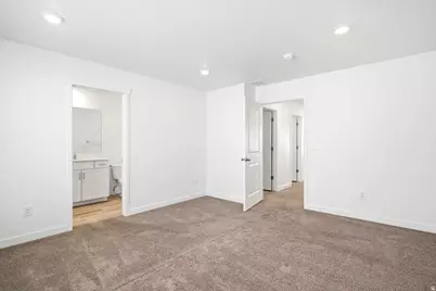 1277 S 3650 E, Spanish Fork, UT 84660 - Photo 9