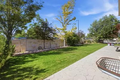 5467 W Mayflower St, West Jordan, UT 84081 - Photo 27