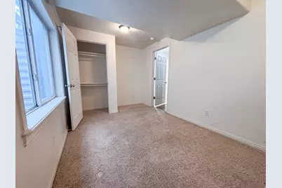 5467 W Mayflower St, West Jordan, UT 84081 - Photo 23