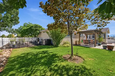 5467 W Mayflower St, West Jordan, UT 84081 - Photo 29