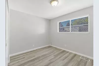 3524 W Ridge Dr, West Valley, UT 84119 - Photo 11