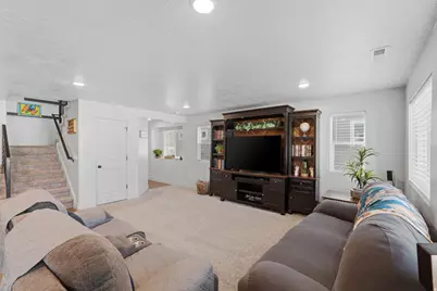 6511 S 390 E, South Weber, UT 84405 - Photo 7