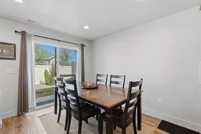 6511 S 390 E, South Weber, UT 84405 - Photo 9