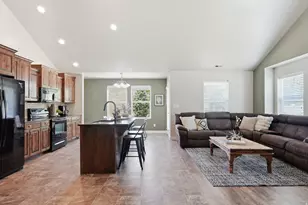 249 E 1210 S, Lehi, UT 84043 - Photo 7