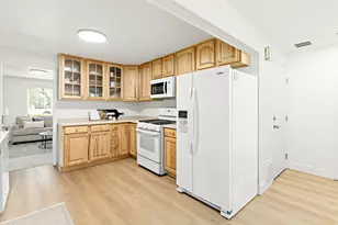 1055 N 200 E, Orem, UT 84057 - Photo 9