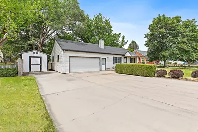 1055 N 200 E, Orem, UT 84057 - Photo 5