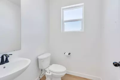 189 N Woodrun Way, Saratoga Springs, UT 84045 - Photo 9