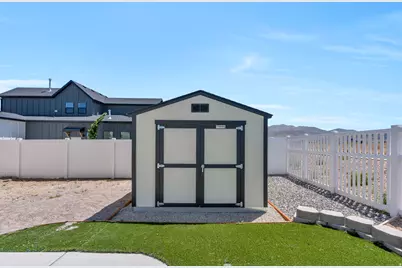 189 N Woodrun Way, Saratoga Springs, UT 84045 - Photo 33