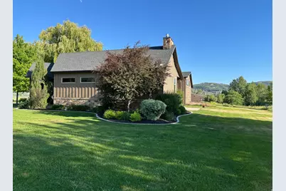 6611 E 100 S, Huntsville, UT 84317 - Photo 11