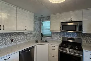 4427 S Pan American Dr, Salt Lake City, UT 84107 - Photo 11