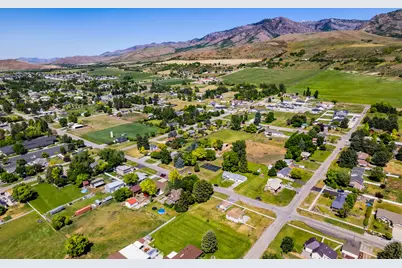 296 S 100 E, Richmond, UT 84333 - Photo 37