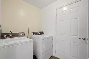 2171 W 3800 S, West Valley, UT 84119 - Photo 15