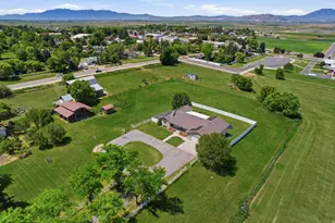 165 N State St, Richmond, UT 84333 - Photo 3