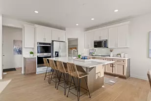 1557 E Livi Ln, Saratoga Springs, UT 84045 - Photo 9