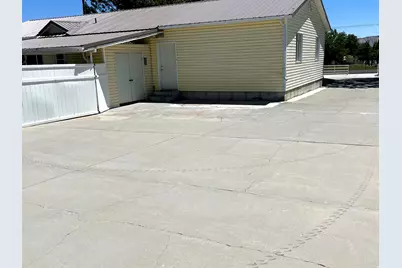 640 W Canyon Rd, Ferron, UT 84523 - Photo 15