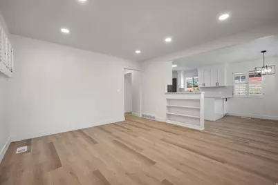 1569 E Lanebrook Cir S, Salt Lake City, UT 84124 - Photo 5
