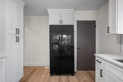 1569 E Lanebrook Cir S, Salt Lake City, UT 84124 - Photo 9