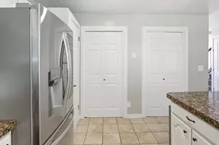 522 S Country Creek Dr, Layton, UT 84041 - Photo 17