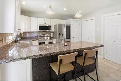 522 S Country Creek Dr, Layton, UT 84041 - Photo 13