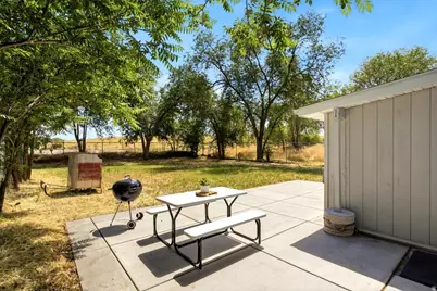 543 W Lake St, Ogden, UT 84401 - Photo 17