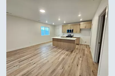 718 S 3500 W #218, West Weber, UT 84401 - Photo 29