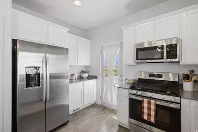 5757 N Gray Hawk Dr, Stansbury Park, UT 84074 - Photo 15