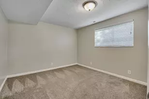 4862 S Bitter Root Dr, Taylorsville, UT 84129 - Photo 21
