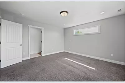 709 Grandview Cir, Providence, UT 84332 - Photo 23