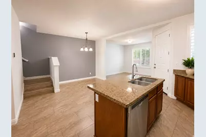 5421 W Brentford Ct, West Valley, UT 84120 - Photo 5