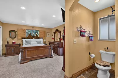 10703 S Dimple Dell Dr E, Sandy, UT 84092 - Photo 15