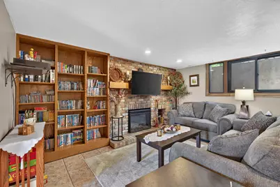 10703 S Dimple Dell Dr E, Sandy, UT 84092 - Photo 25