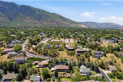 10703 S Dimple Dell Dr E, Sandy, UT 84092 - Photo 45