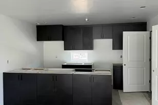 1590 S 900 W, Salt Lake City, UT 84104 - Photo 33