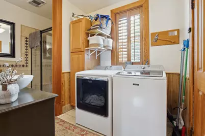 368 E 300 N, Logan, UT 84321 - Photo 27
