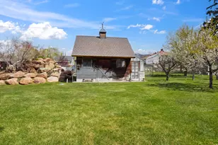 368 E 300 N, Logan, UT 84321 - Photo 33