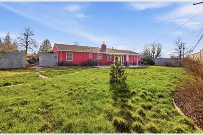 2885 E Loran Dr, Millcreek, UT 84109 - Photo 23