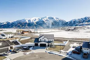 1149 S 780 E, Hyrum, UT 84319 - Photo 7