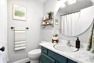 992 S 200 E, Layton, UT 84041 - Photo 17