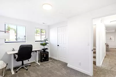 992 S 200 E, Layton, UT 84041 - Photo 25