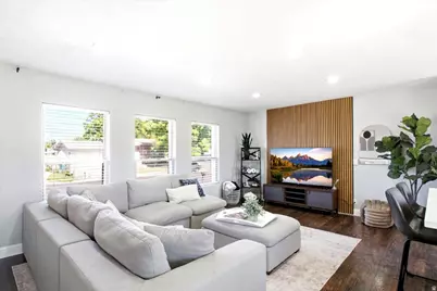992 S 200 E, Layton, UT 84041 - Photo 3